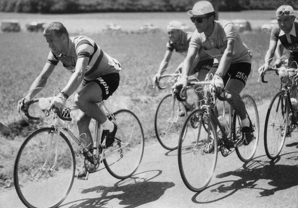 Tour D'Italie 1960 – Anquetil En Tête – Photo Cyclisme Vintage – Sport 60s